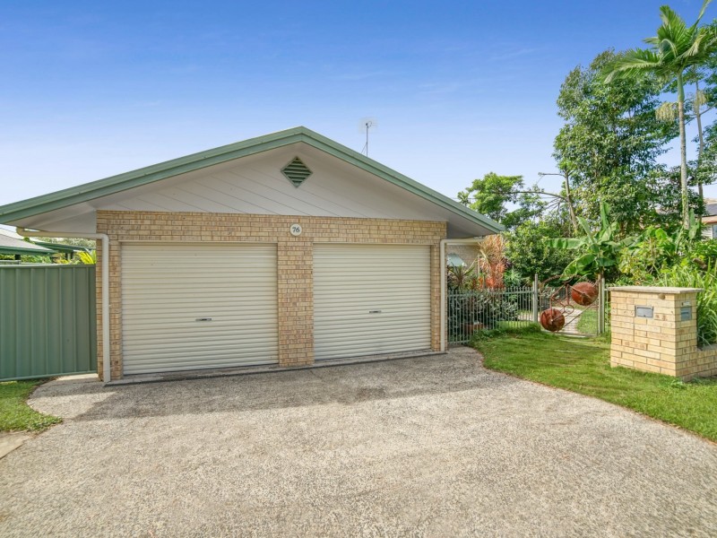 76 Little Street, Manunda QLD 4870