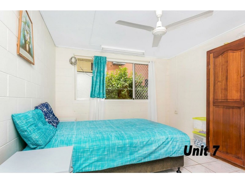 7-11/189 Sheridan Street, Cairns North QLD 4870