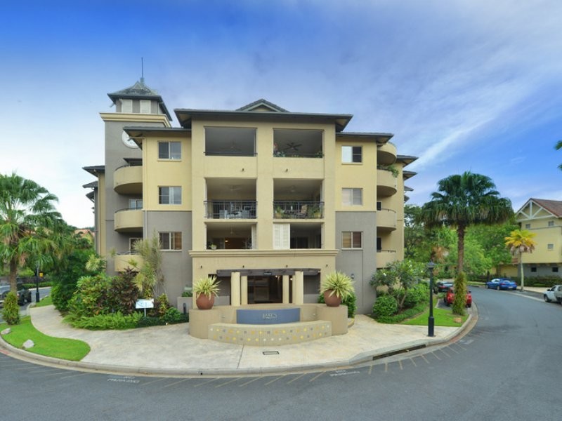 1308/2 Greenslopes Street, Cairns North QLD 4870