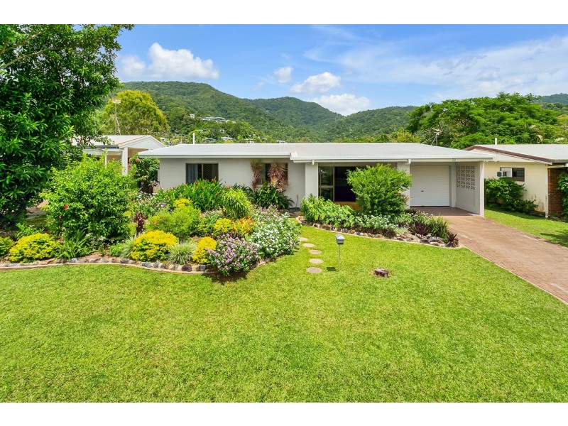 23 Wirrah Street, Bayview Heights QLD 4868