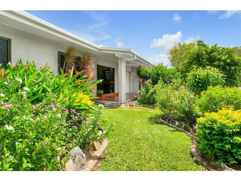 23 Wirrah Street, Bayview Heights QLD 4868