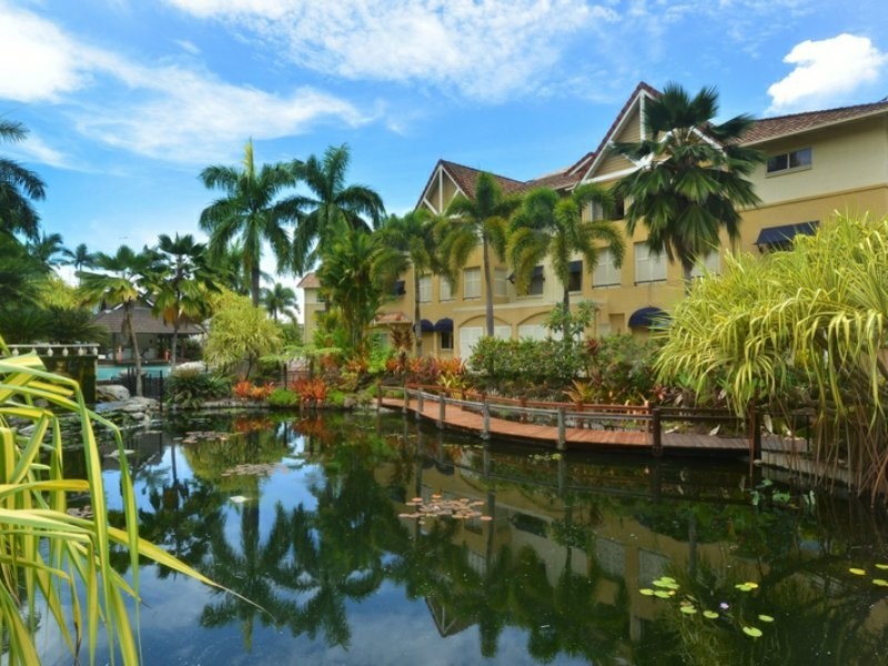 410/2 Greenslopes Street, Cairns North QLD 4870