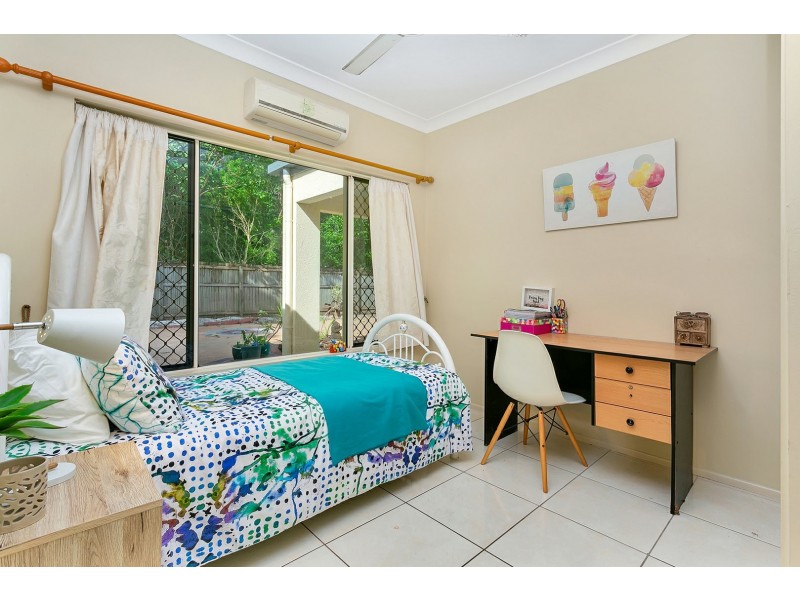 31 Tradewinds Close, Redlynch QLD 4870