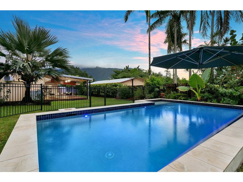 121 Loridan Drive, Brinsmead QLD 4870