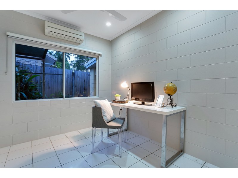 121 Loridan Drive, Brinsmead QLD 4870