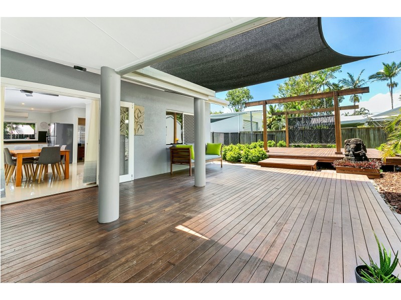 12-14 Eddy Street, Clifton Beach QLD 4879