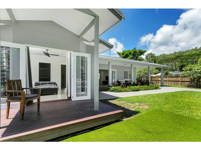 12-14 Eddy Street, Clifton Beach QLD 4879