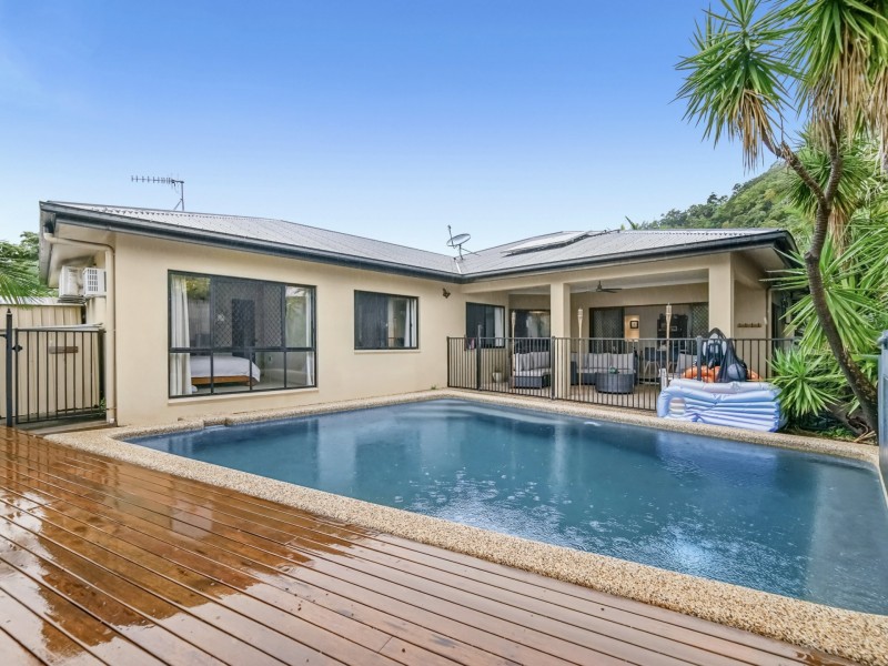 4 Yellowfin Close, Kanimbla QLD 4870