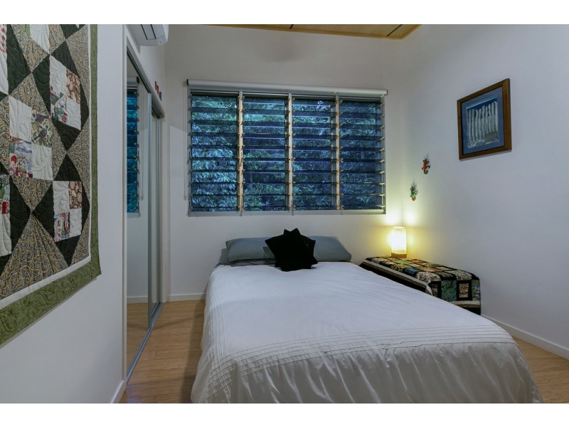 6 Cycas Close, Kamerunga QLD 4870