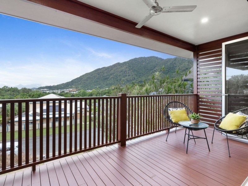 15 Barossa Close, Brinsmead QLD 4870