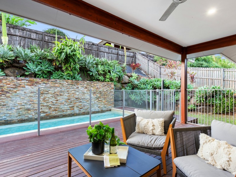15 Barossa Close, Brinsmead QLD 4870