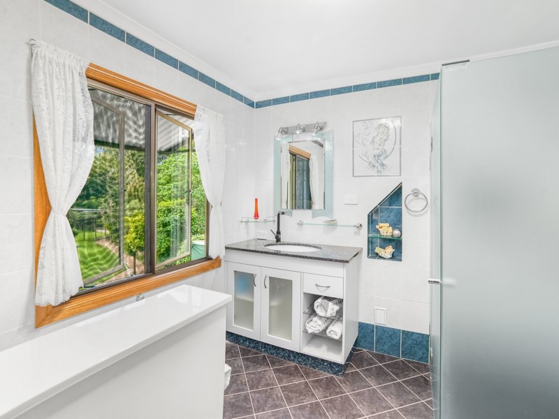 27 Edward Street, Atherton QLD 4883