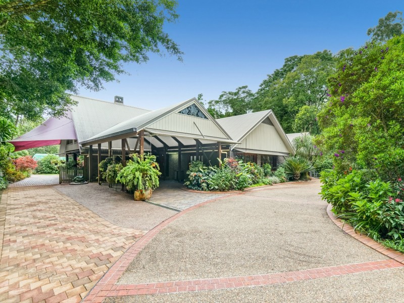 27 Edward Street, Atherton QLD 4883