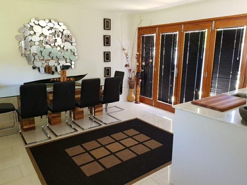 1/36 Old Smithfield Road, Freshwater QLD 4870