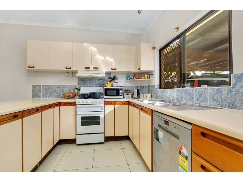 4/195 Kamerunga Road, Freshwater QLD 4870