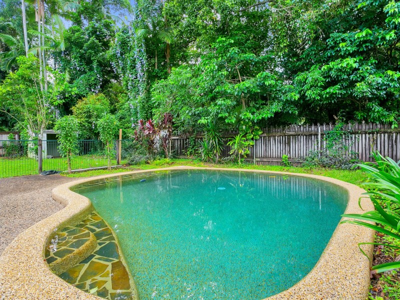 28 Nolan Street, Whitfield QLD 4870