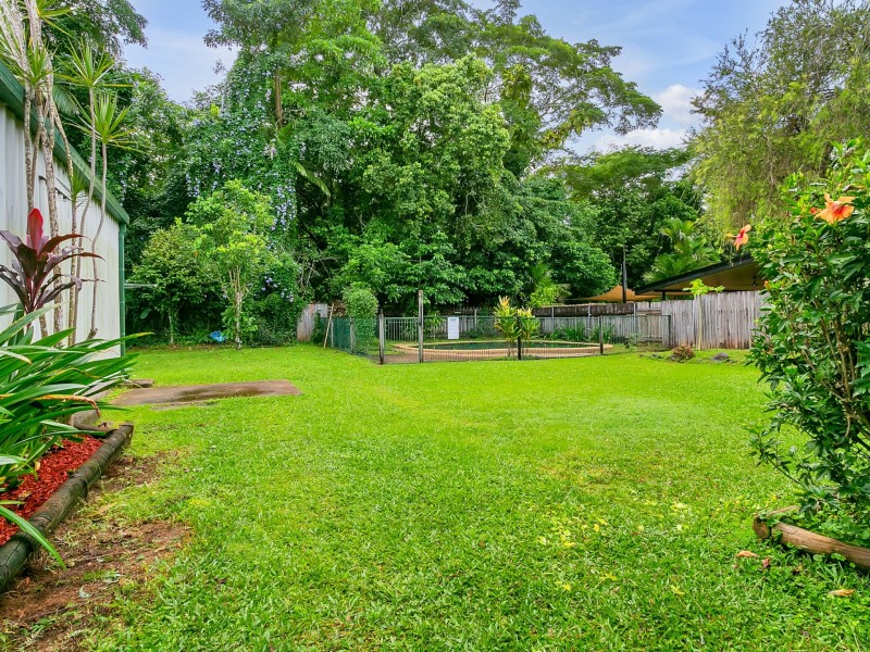28 Nolan Street, Whitfield QLD 4870