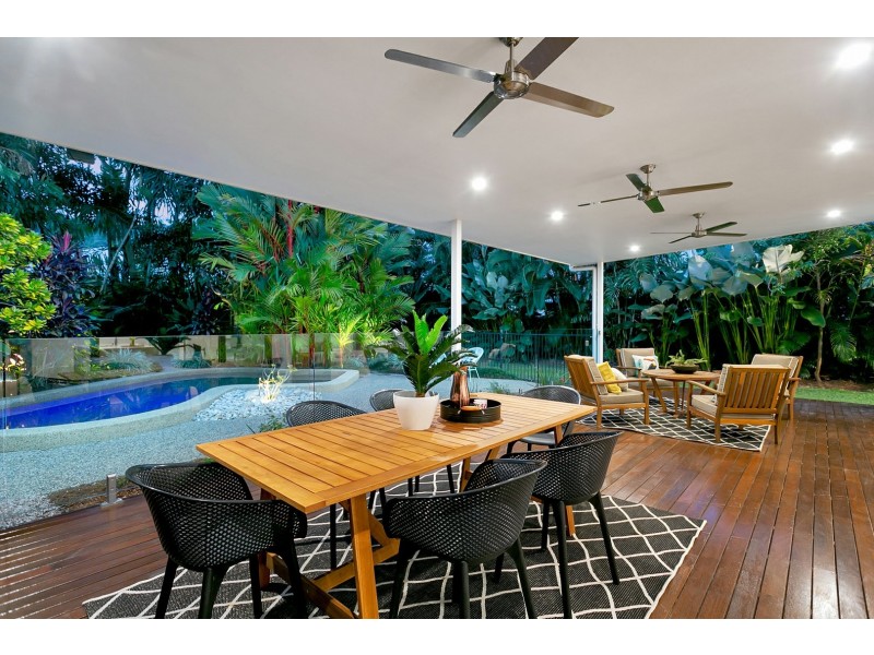 140 Greenslopes Street, Edge Hill QLD 4870