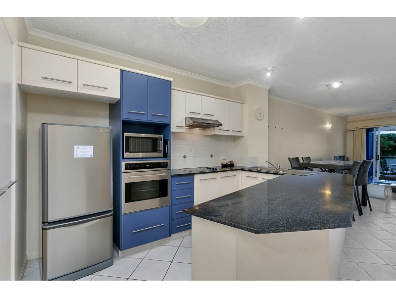 33/275 Esplanade, Cairns North QLD 4870