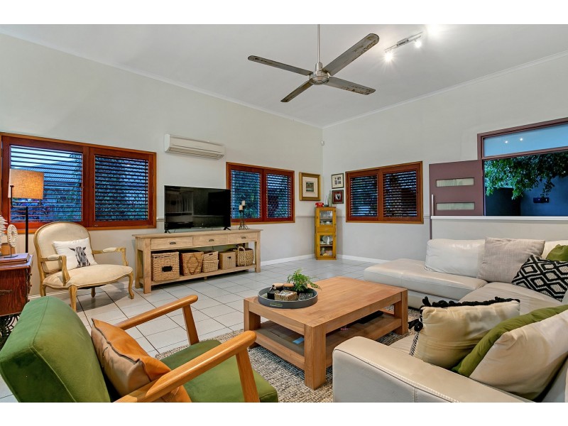 48 Flecker Street, Whitfield QLD 4870