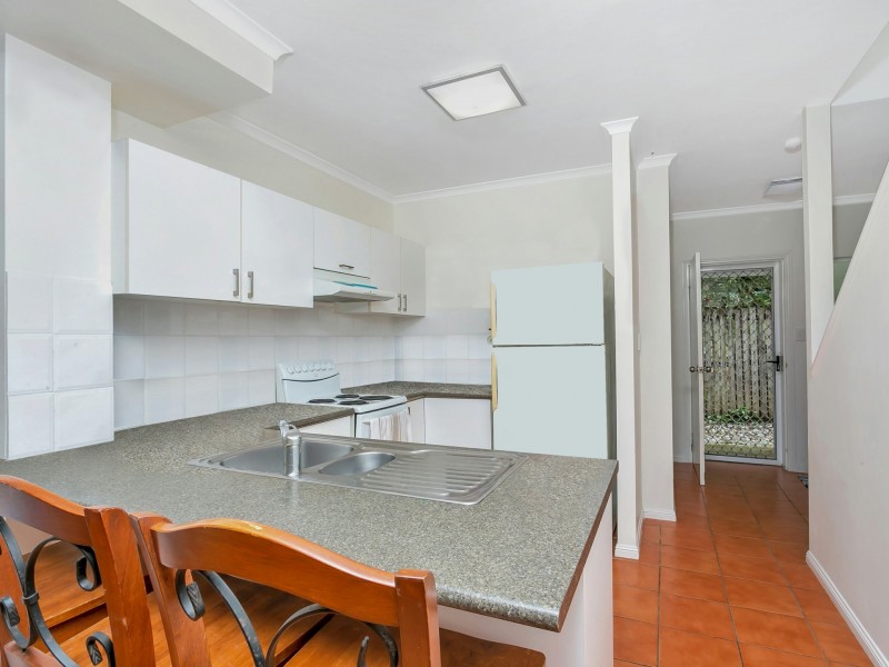 3/12 Le Grande Street, Freshwater QLD 4870