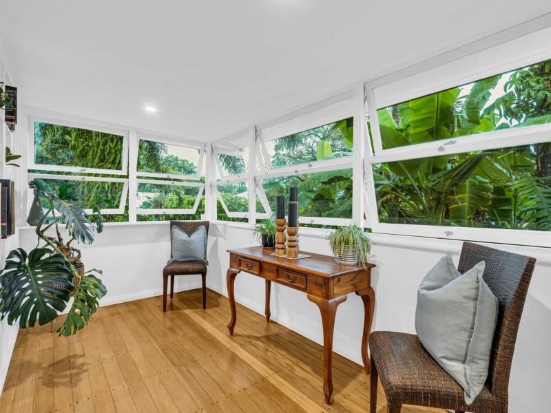 3 Nolan Street, Whitfield QLD 4870