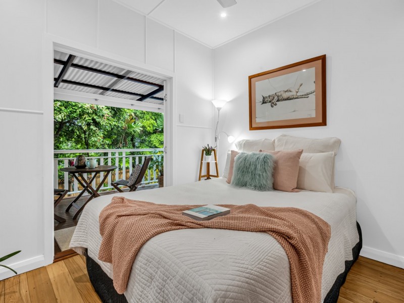 3 Nolan Street, Whitfield QLD 4870