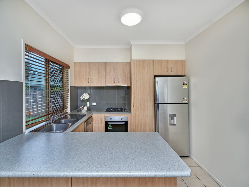 5 Sherwood Close, Brinsmead QLD 4870