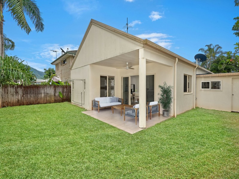 5 Sherwood Close, Brinsmead QLD 4870