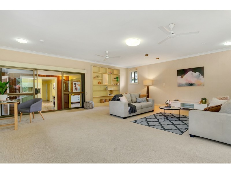 10 Maree Street, Freshwater QLD 4870