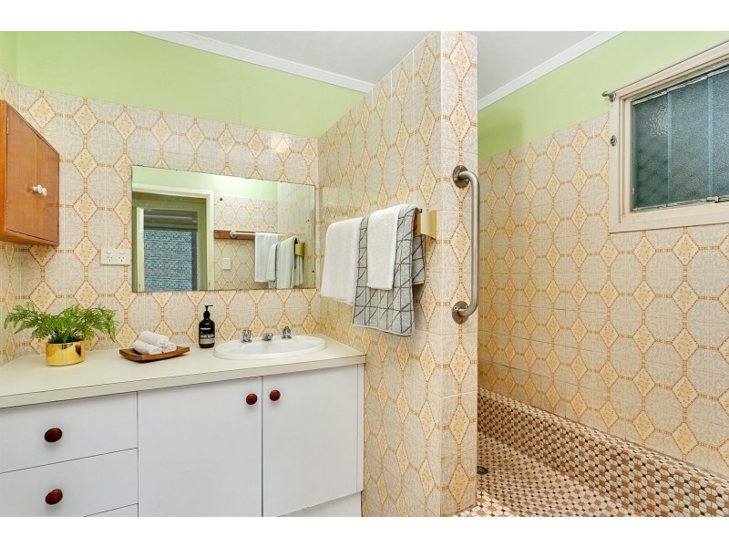 10 Maree Street, Freshwater QLD 4870