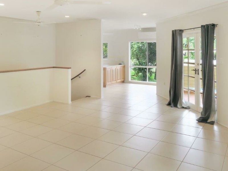 7 Robin Close, Bayview Heights QLD 4868