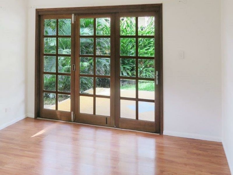 7 Robin Close, Bayview Heights QLD 4868