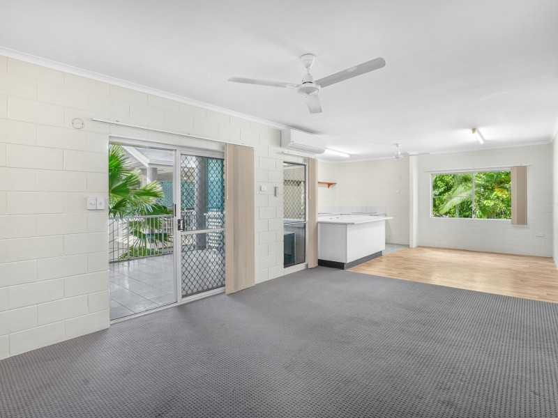 23/40-42 Old Smithfield Road, Freshwater QLD 4870