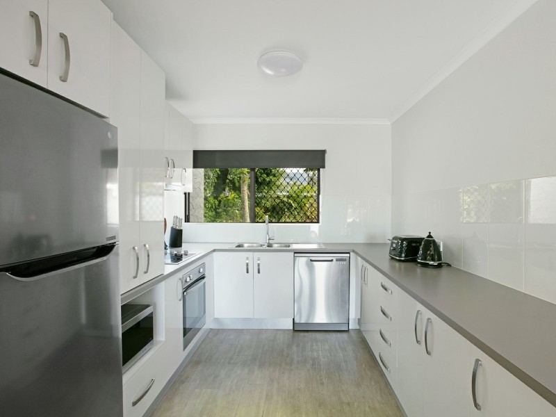 1/58-64 Mazlin Close, Edge Hill QLD 4870