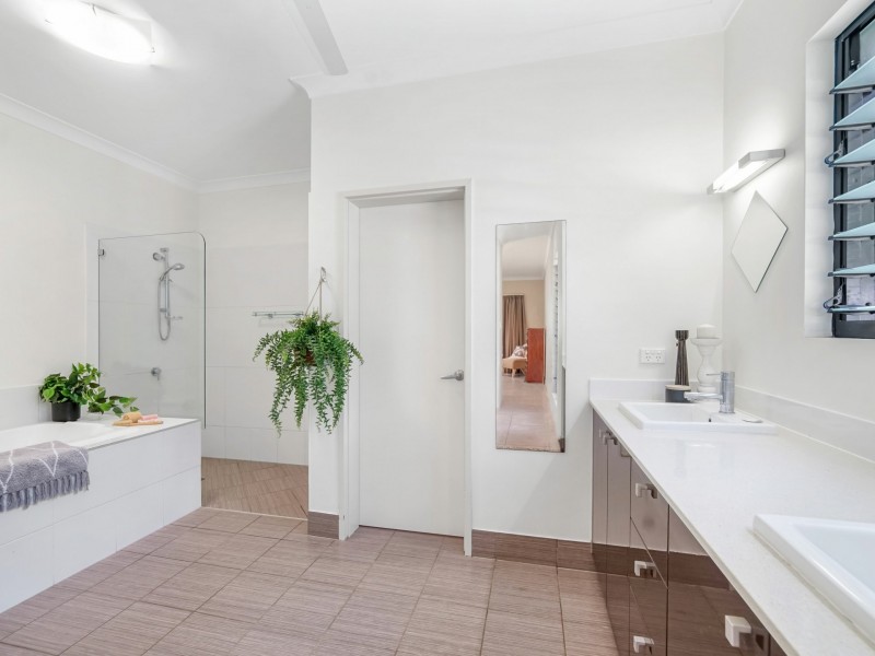 22 Possum Close, Speewah QLD 4881