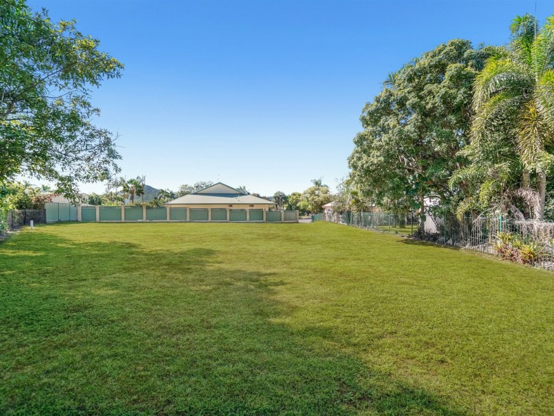Lot 2/16 Macadamia Close, Redlynch QLD 4870