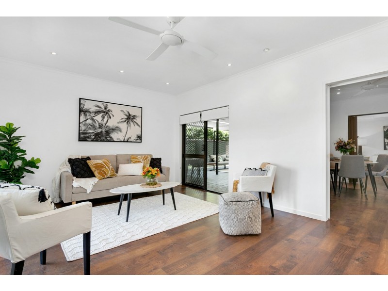 3 Iona Close, Edge Hill QLD 4870