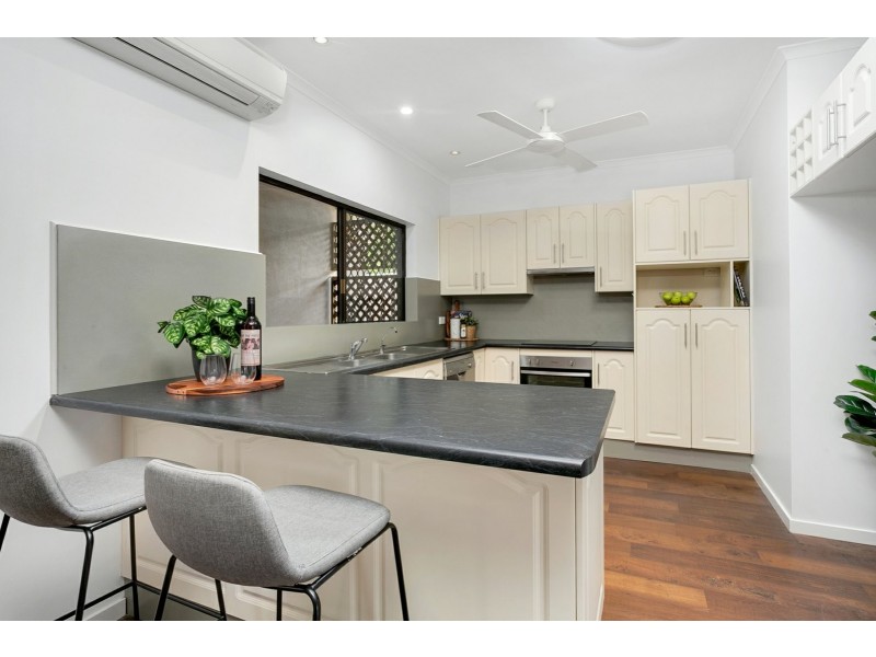 3 Iona Close, Edge Hill QLD 4870