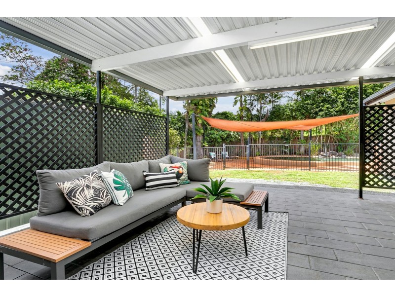 3 Iona Close, Edge Hill QLD 4870
