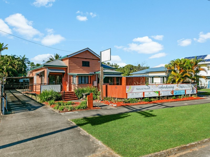 13 Anderson Street, Manunda QLD 4870