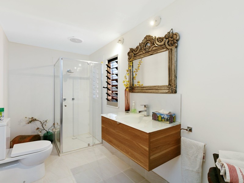 13 Anderson Street, Manunda QLD 4870