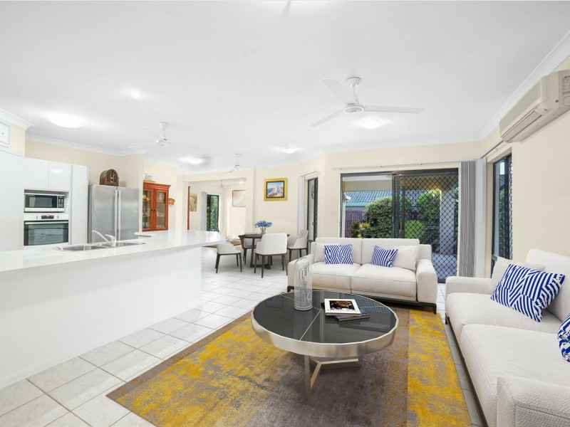 22 St Albans Close, Brinsmead QLD 4870