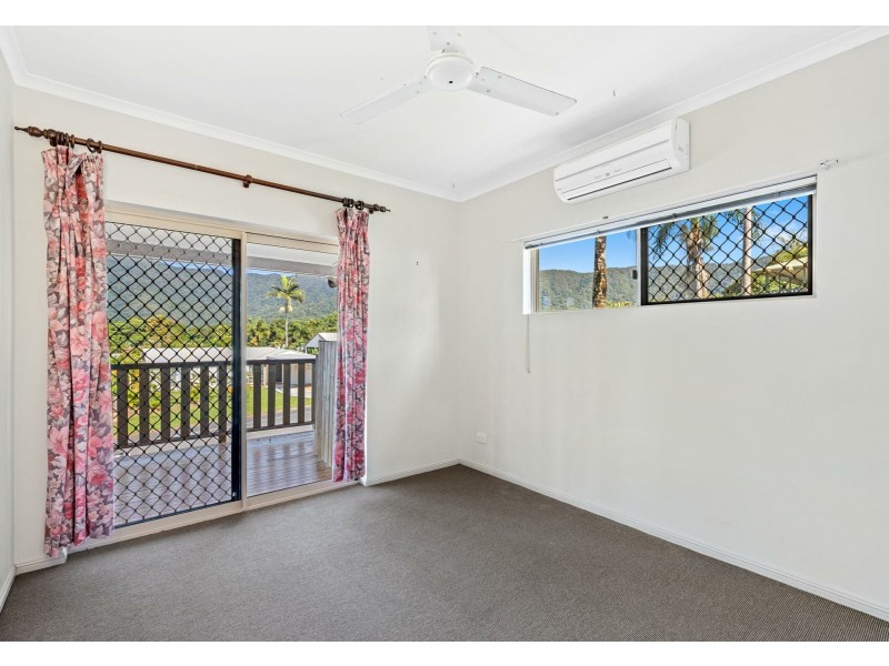 2 Guthrie Close, Bentley Park QLD 4869