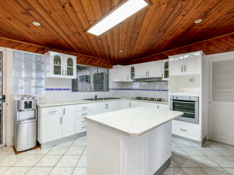 61 Birch Street, Manunda QLD 4870