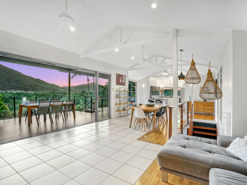 30 View Street, Brinsmead QLD 4870