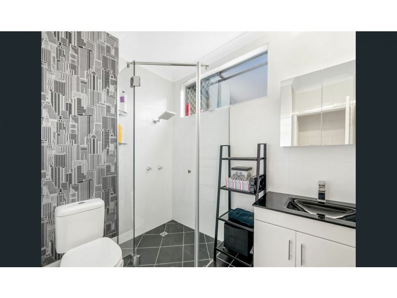 25/186 Lake Street, Cairns North QLD 4870