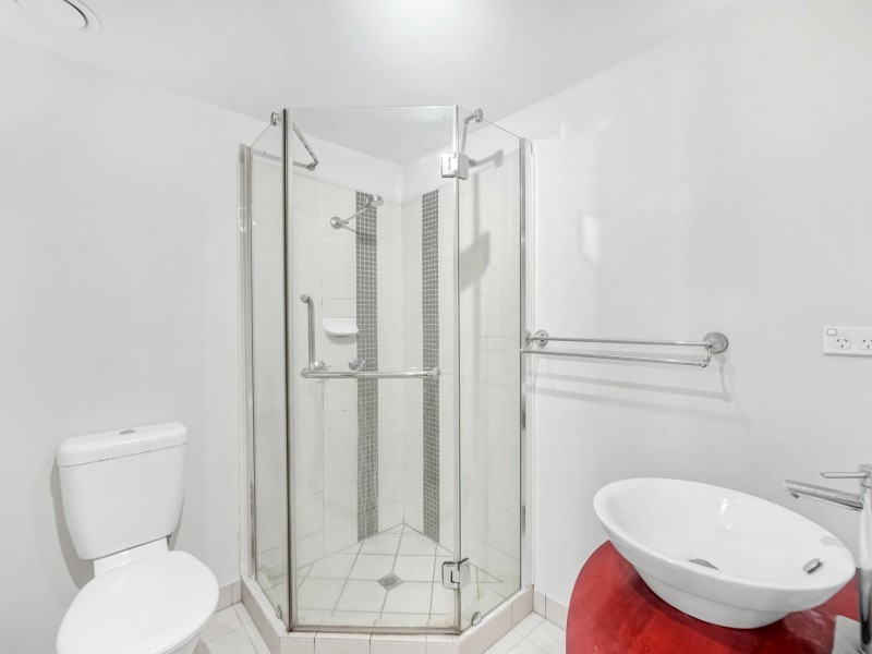 222/29-31 Springfield Crescent, Manoora QLD 4870