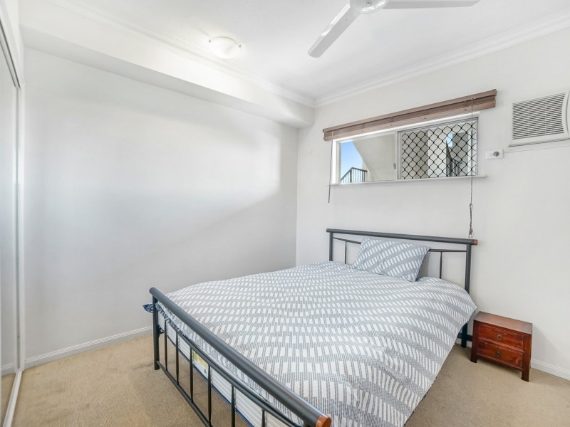 222/29-31 Springfield Crescent, Manoora QLD 4870