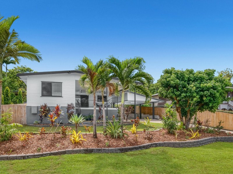 17 Moowooga Street, Earlville QLD 4870